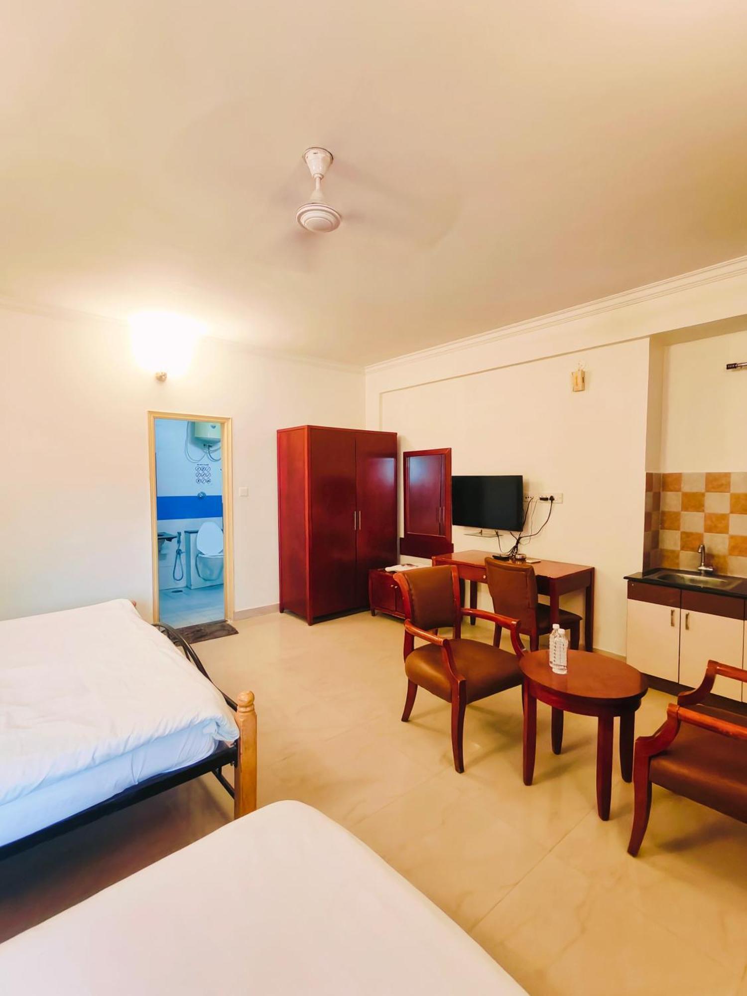 Kings Suites Palace Grounds Bangalore Extérieur photo